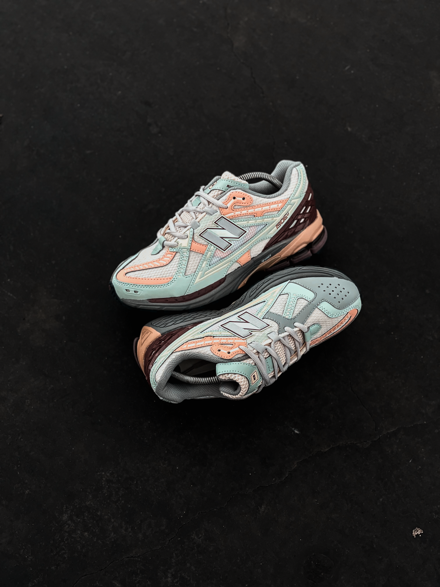 New Balance 1906