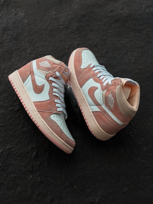 Air Jordan Retro 1 Hgh Washed Pink