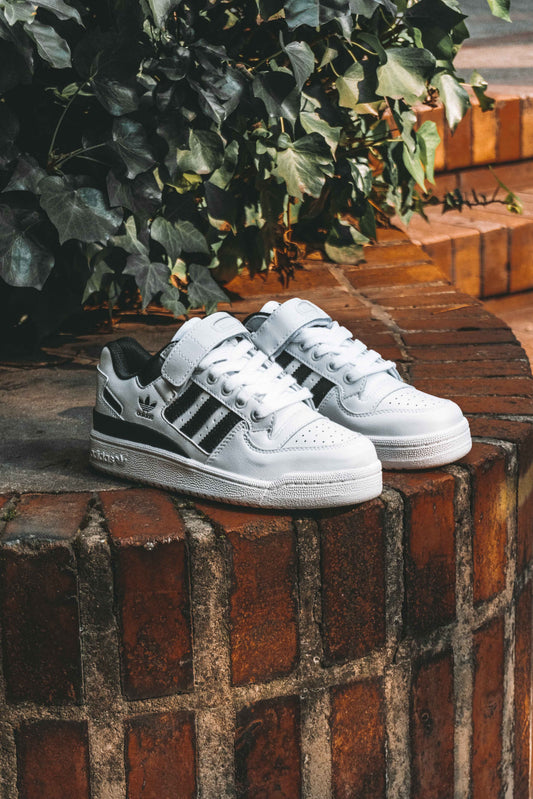 Adidas Forum Low Black and White