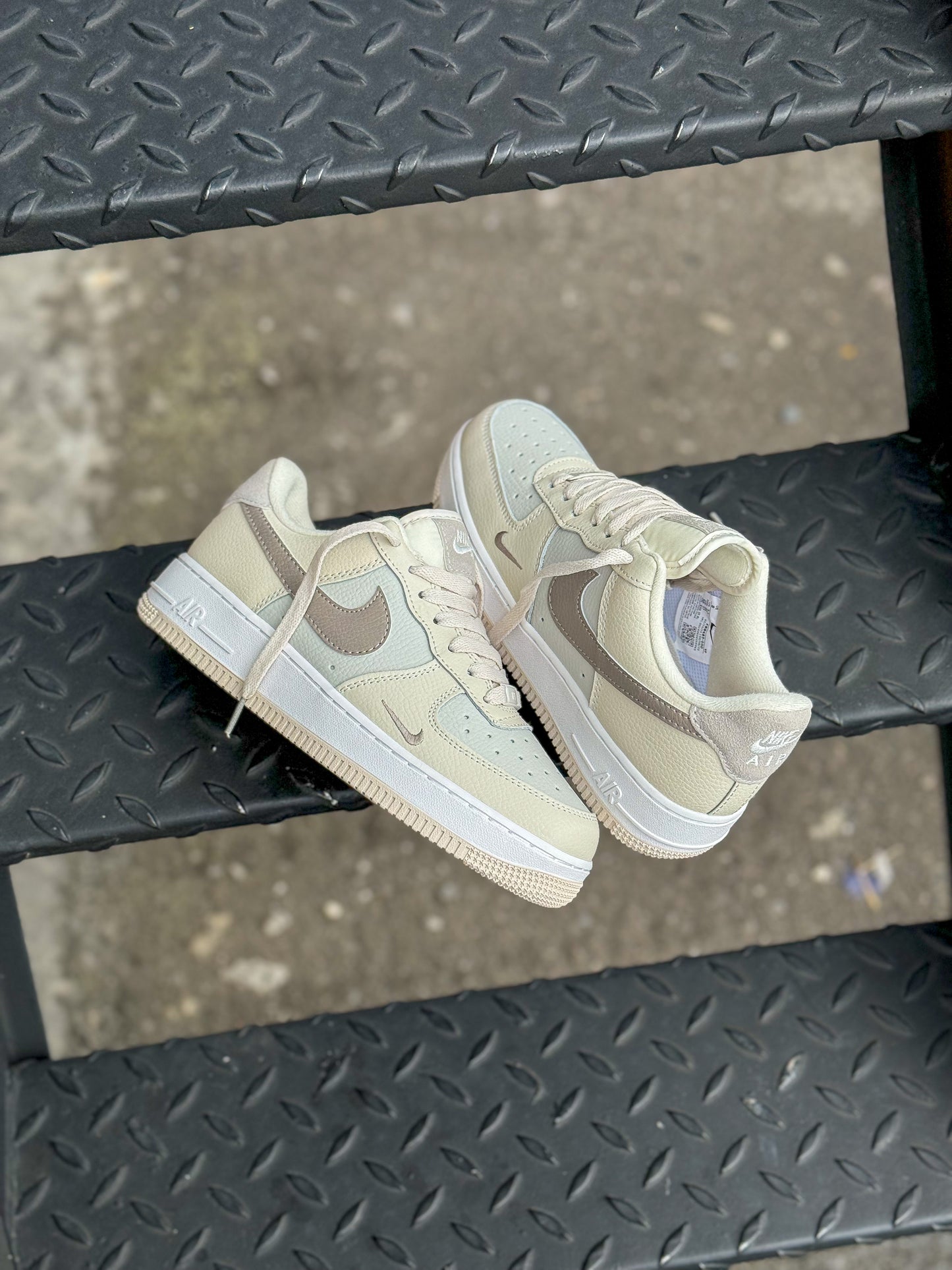 Nike Air Force 1 07