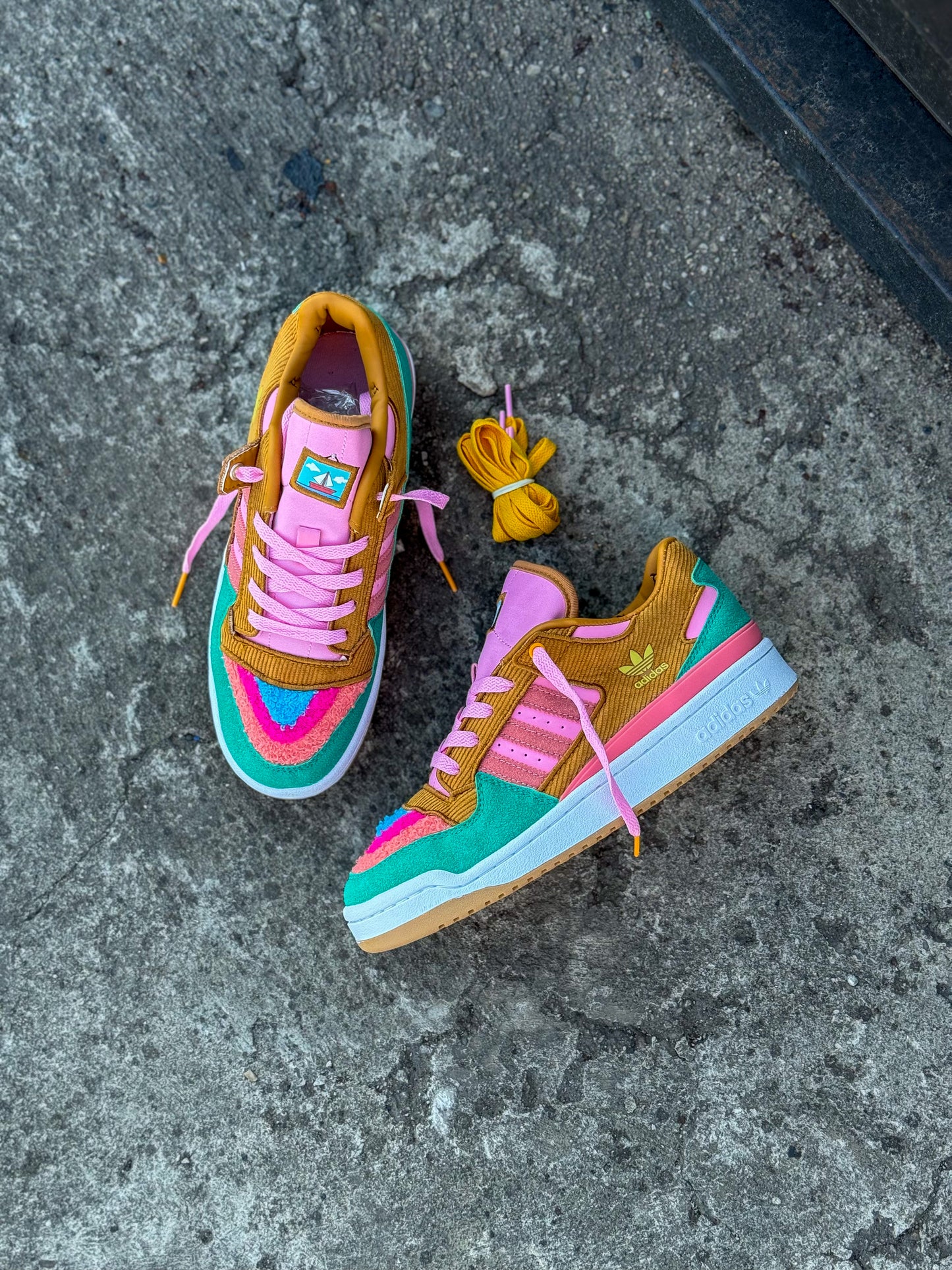 Adidas Originals Forum Low X Los Simpson