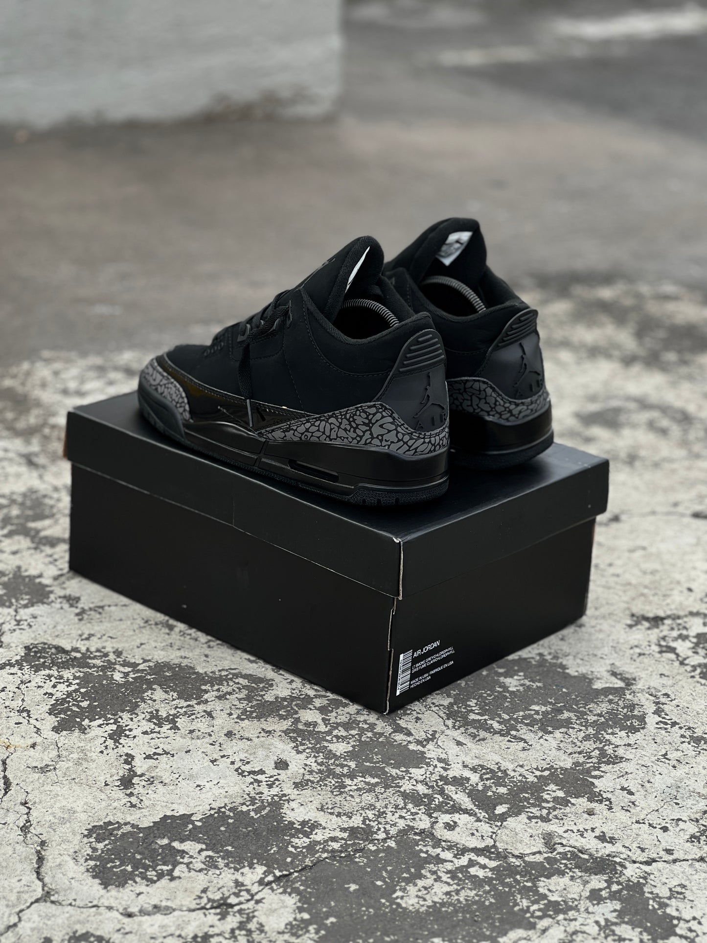 Nike Air Jordan Retro 3 "Black Cat"