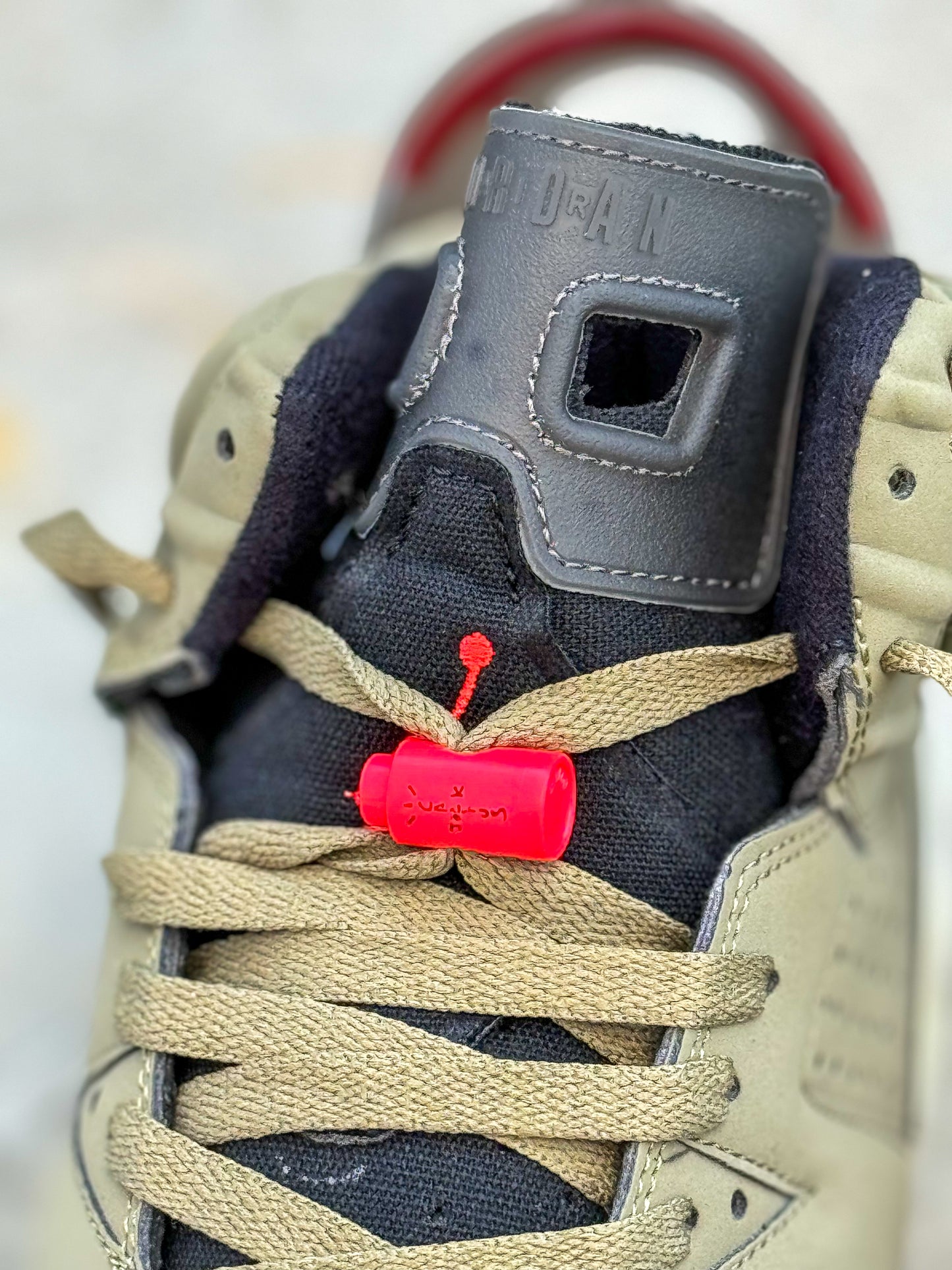 Nike Air Jordan Retro 6 X Cactus Jack