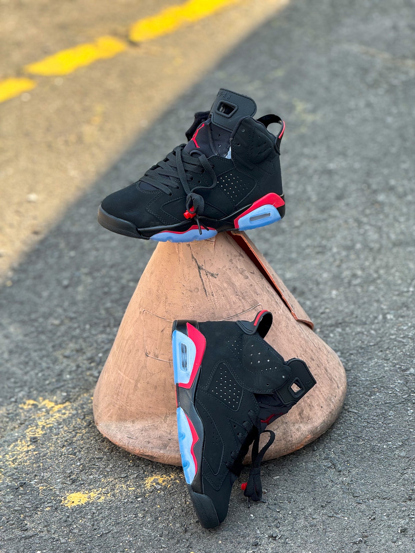 Nike Air Jordan Retro 6 Infrared