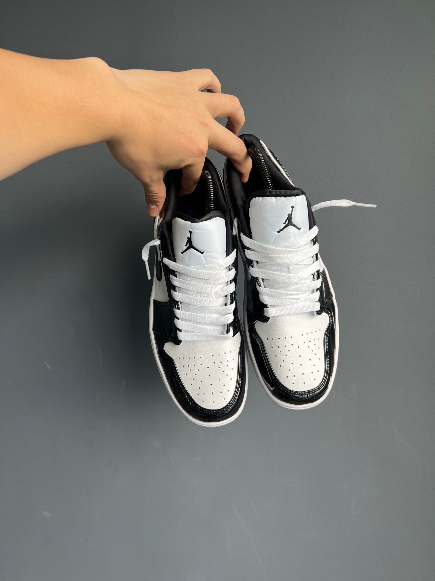 Air Jordan Retro 1 Low Concord