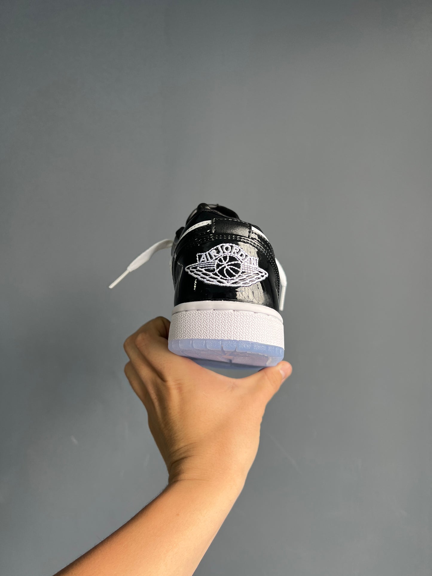 Air Jordan Retro 1 Low Concord