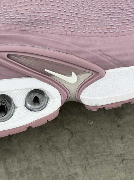 NIKE AIR MAX DN