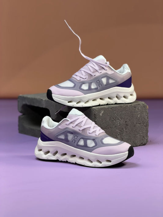 On Cloudtilt "Lavender"