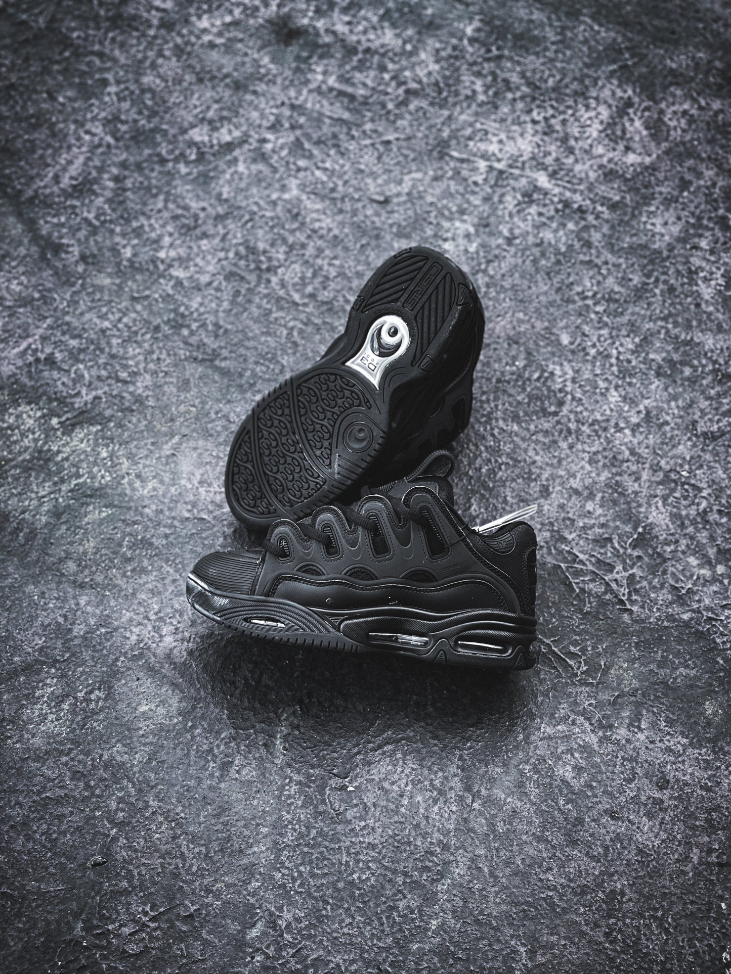 Orisis B3 2001 Black