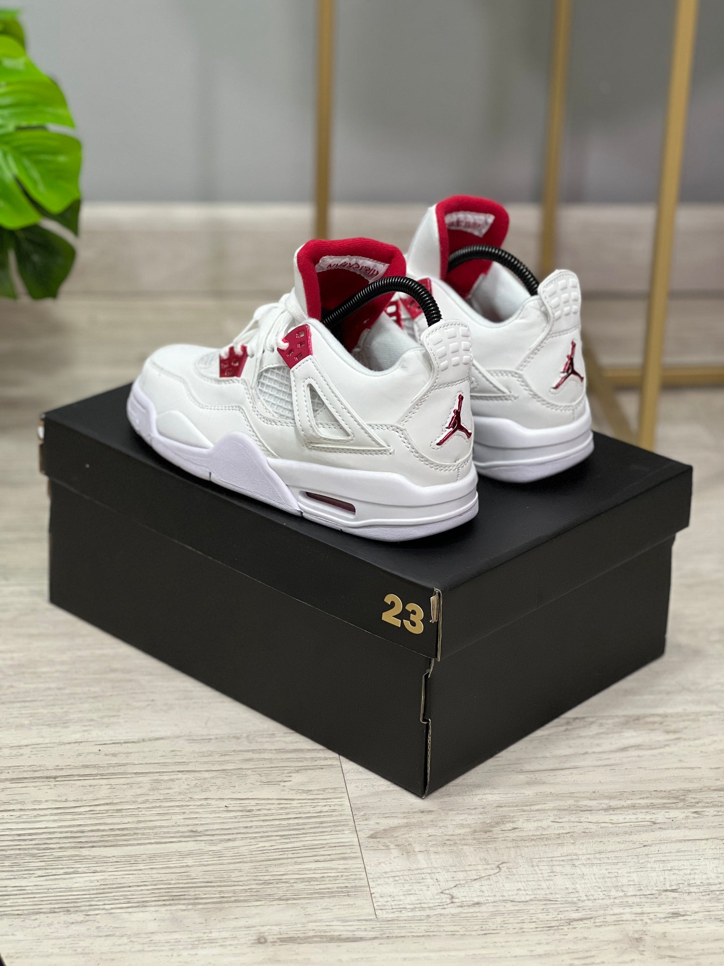 Jordan Retro 4