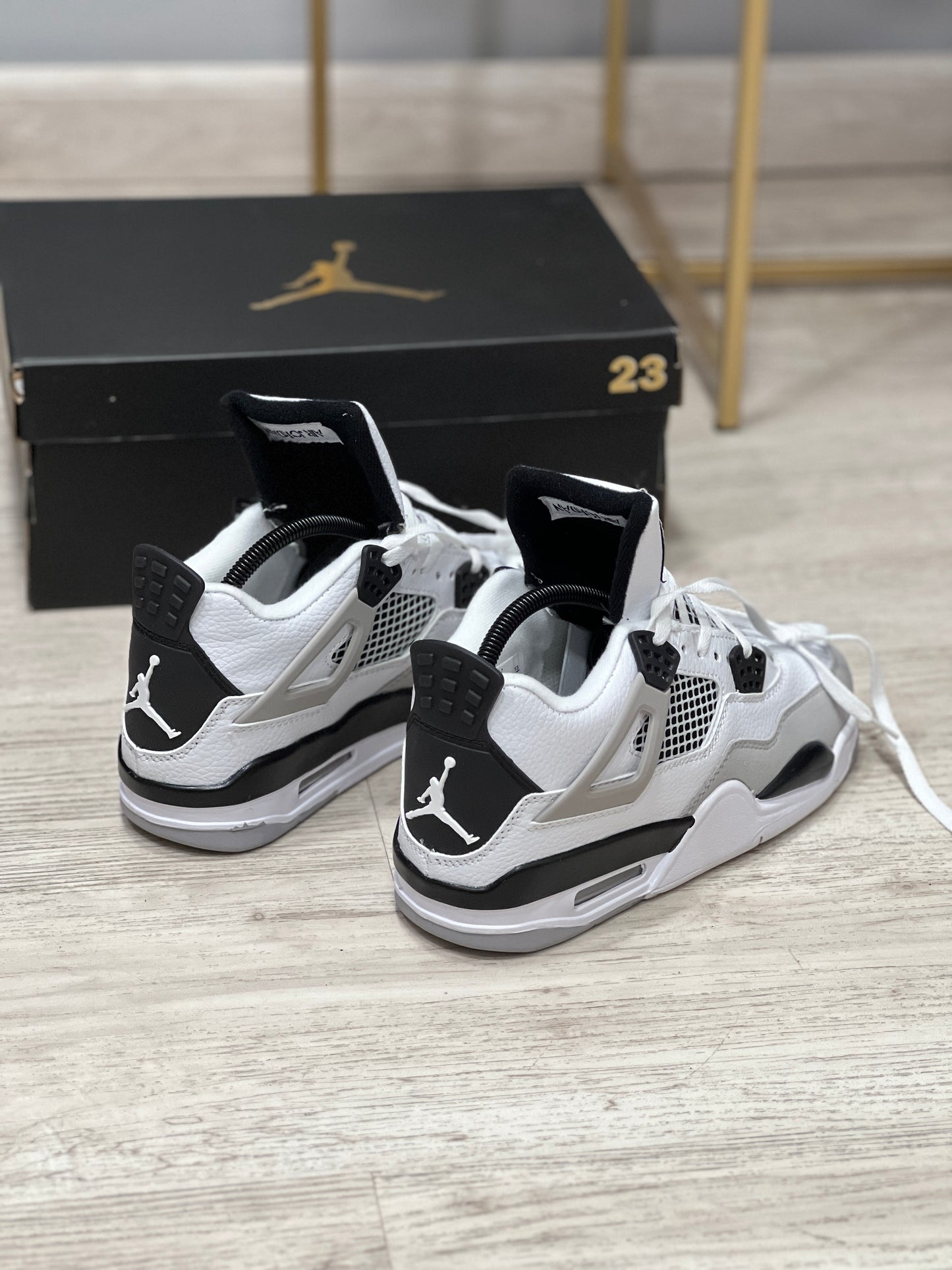Jordan Retro 4