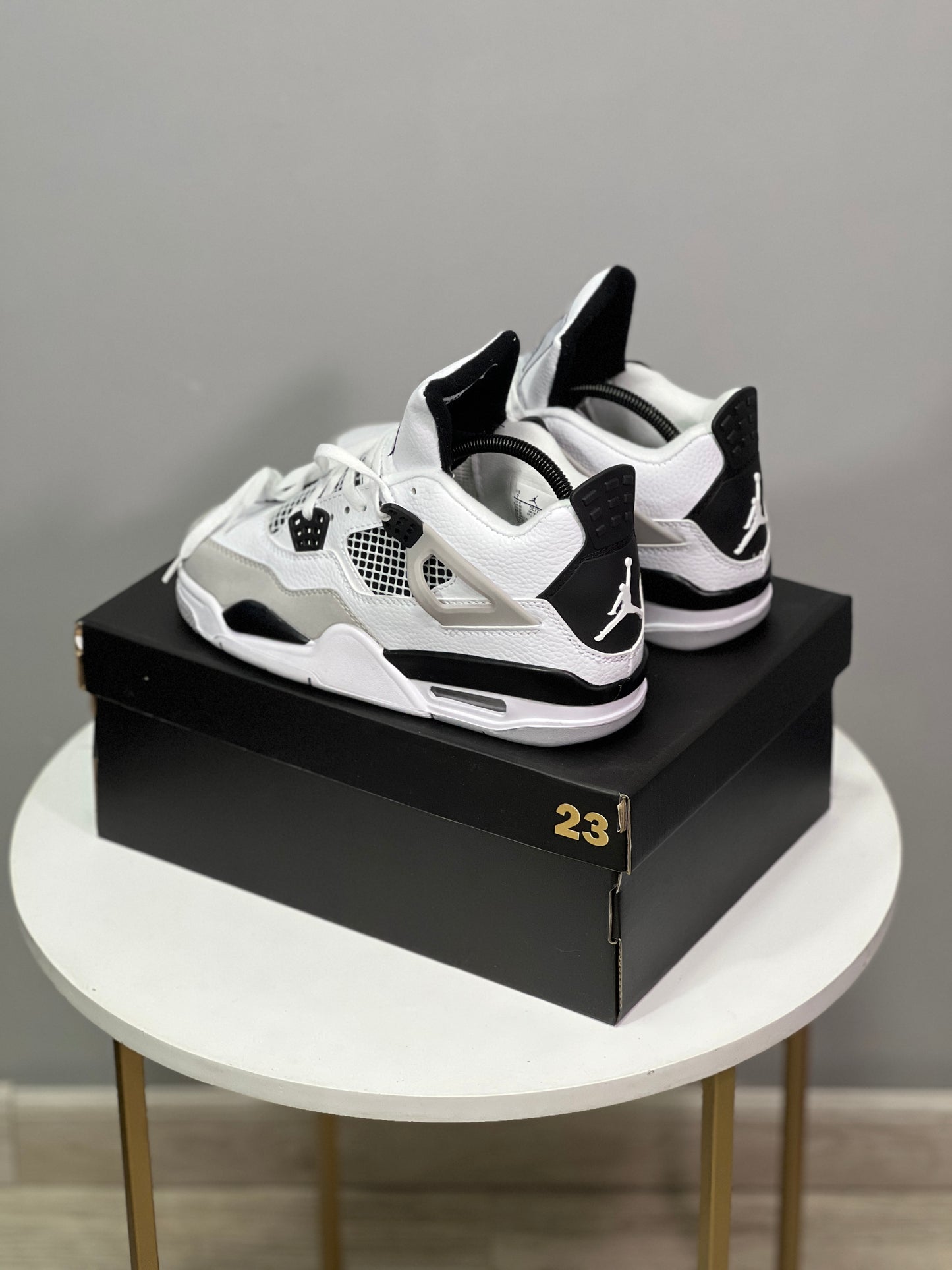 Jordan Retro 4