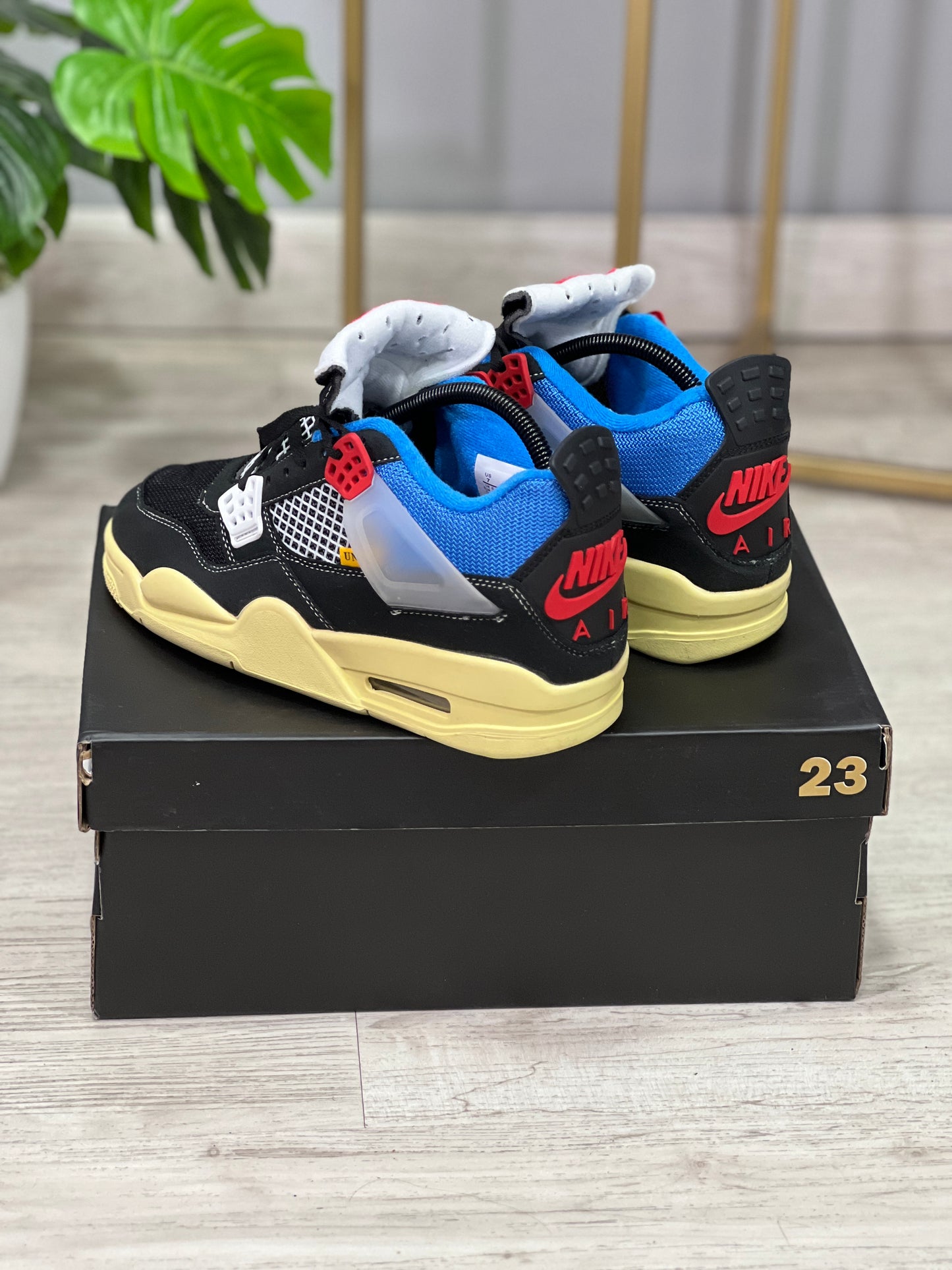 Jordan Retro 4