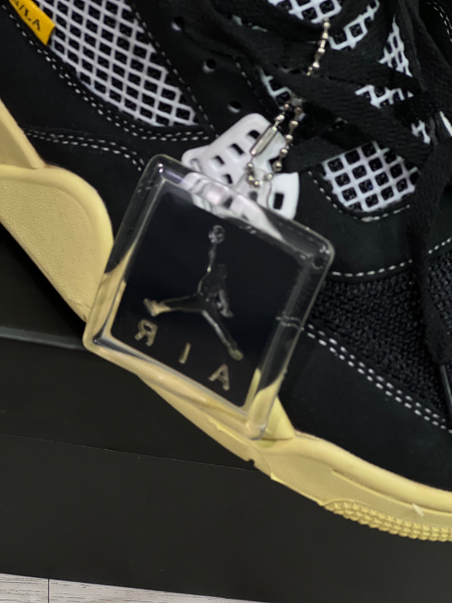 Jordan Retro 4