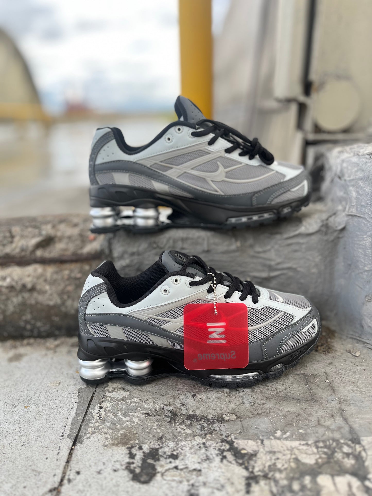 Nike Shox Ride 2 Supreme
