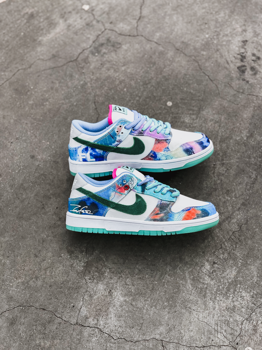 Nike Sb Dunk Low X Futura Laboratories White And Geode Teal