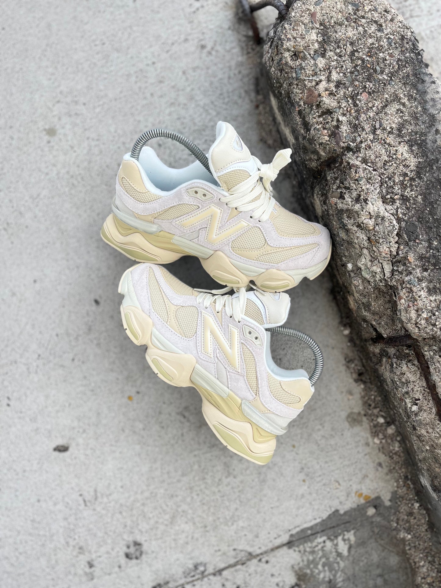 New Balance 9060