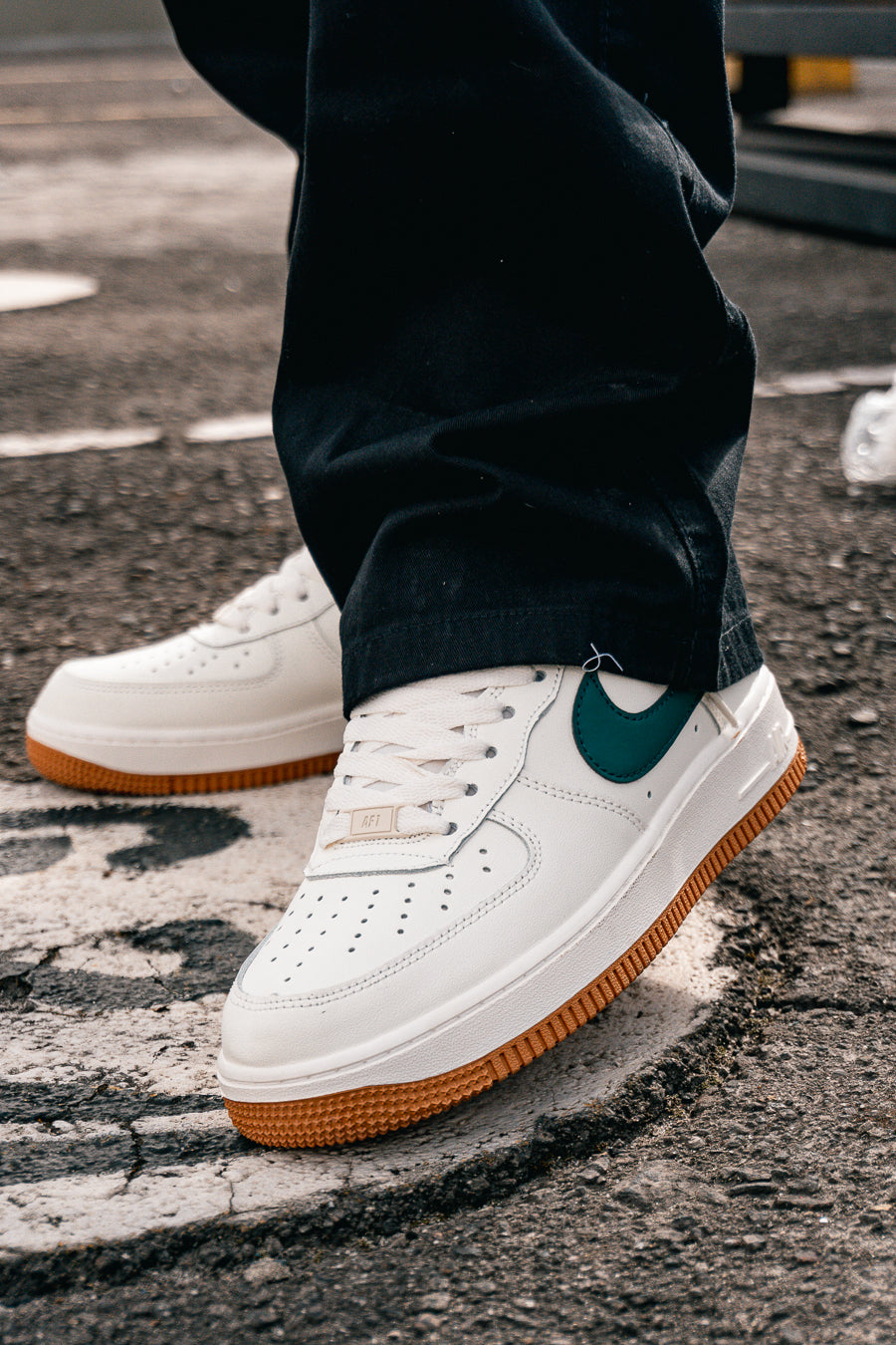 Nike Air Force One Cream Earth Green