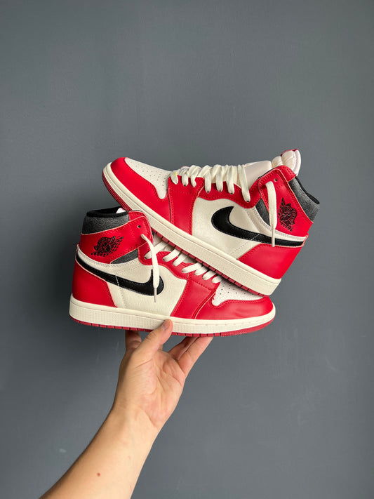 Nike Air Jordan Retro 1 Lost And Found