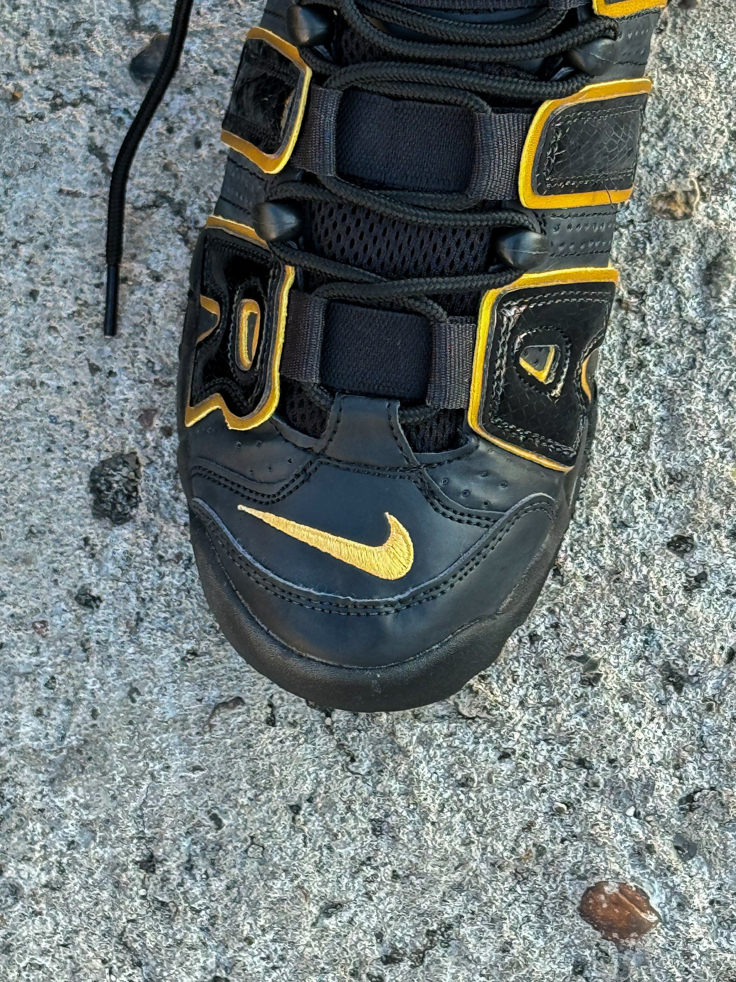 Nike Air More Uptempo