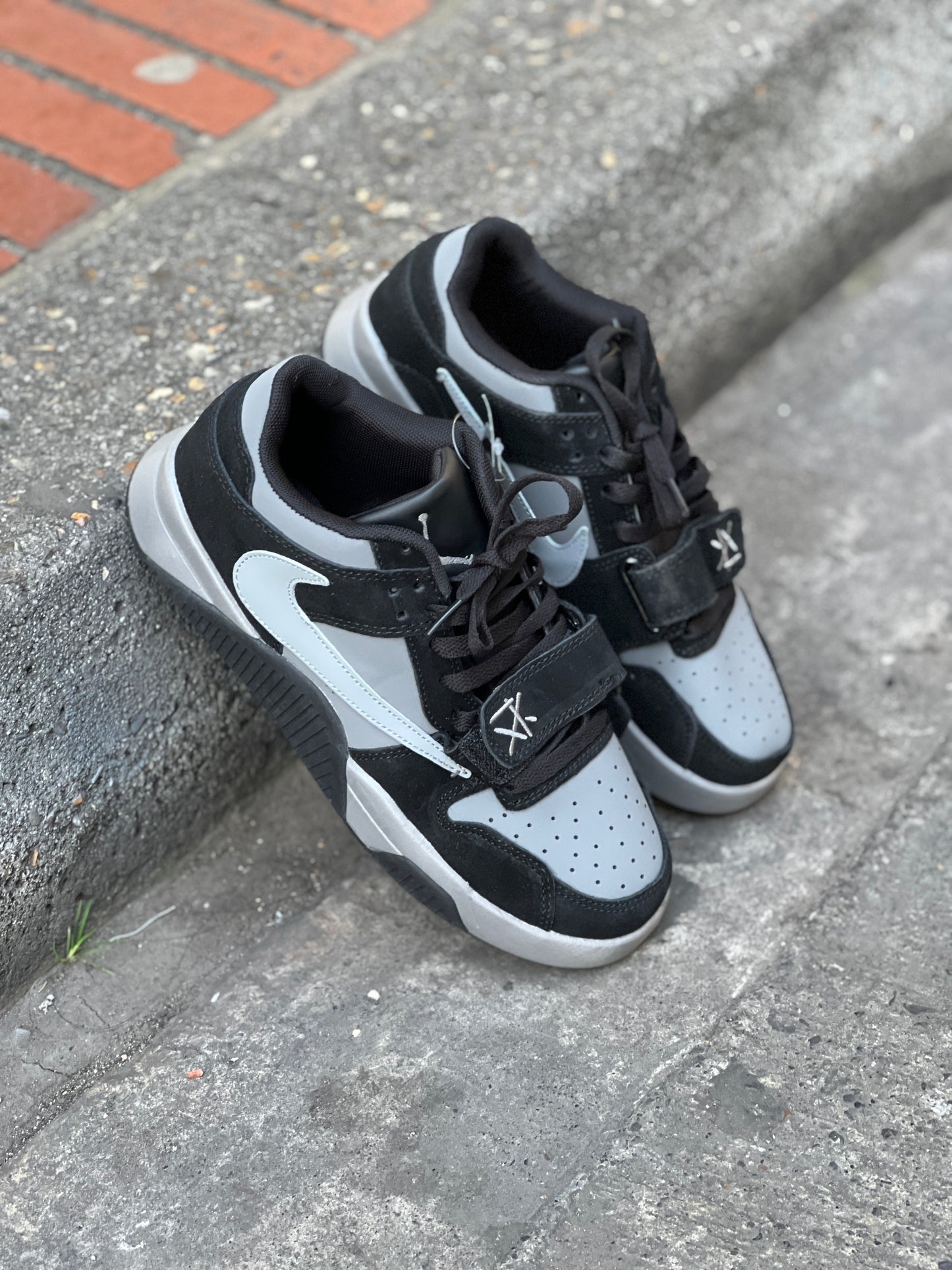 Travis Scott X Jordan Cut The Check