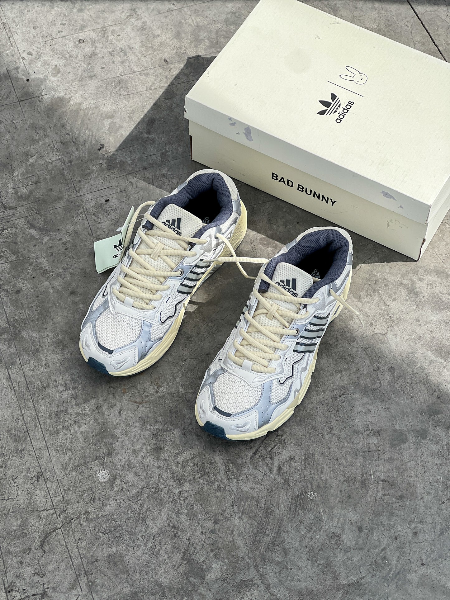 Adidas Forum Responde X Bad Bunny