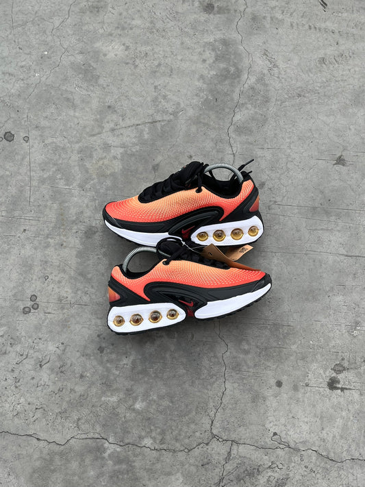 AIR MAX DN