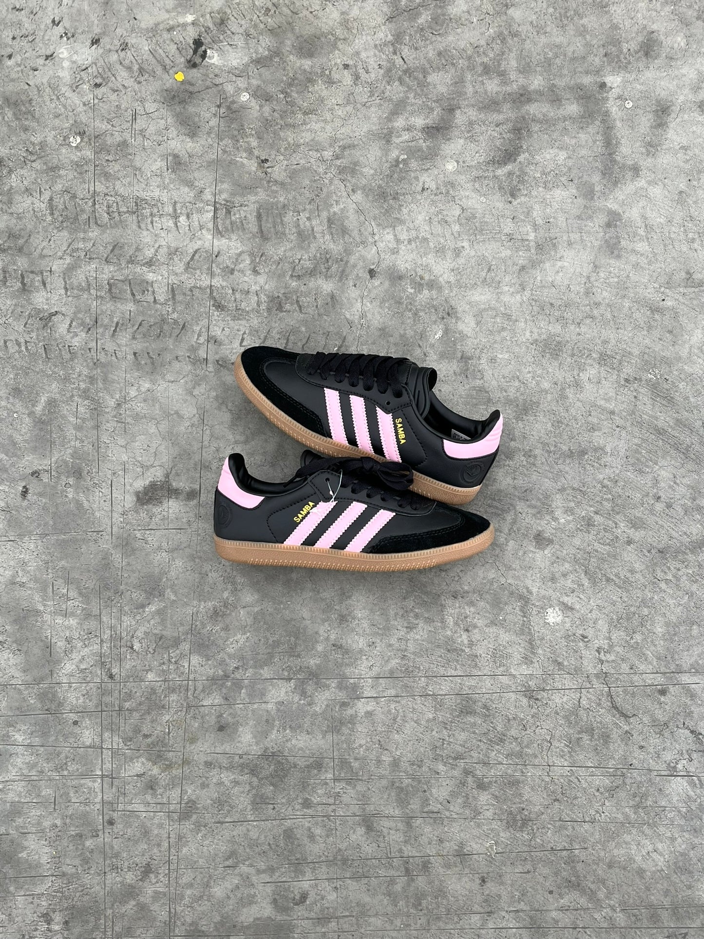 ADIDAS SAMBA