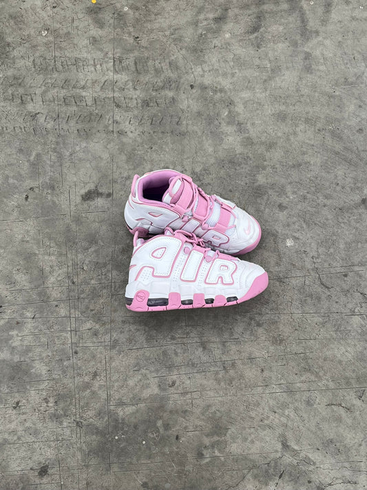 NIKE AIR MAX UTEMPO
