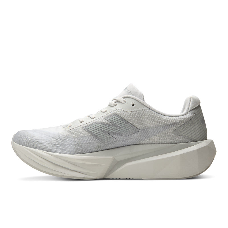 New Balance FuelCell Rebel V5