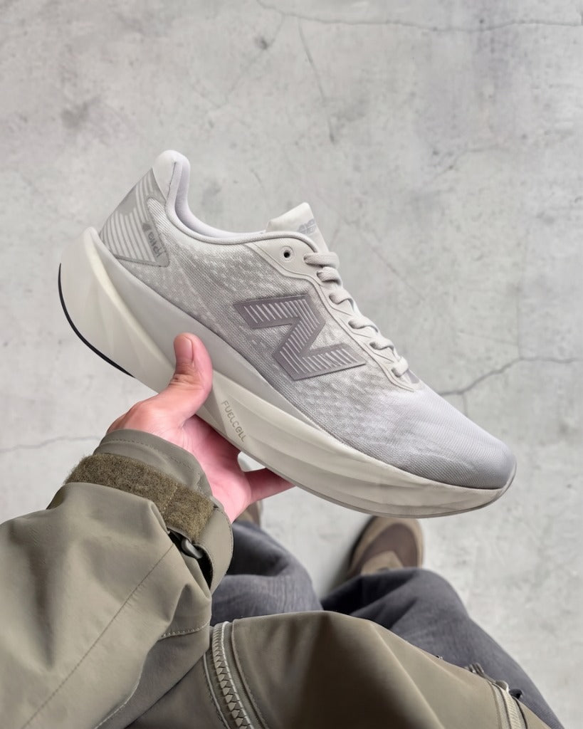 New Balance FuelCell Rebel V5