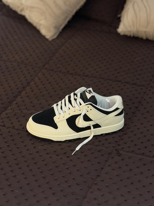 Nike Dunk Low "Paisley Black/Sail"