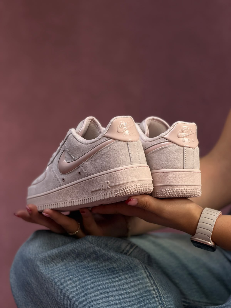 Nike Air Force 1 Low "Pink Suede"
