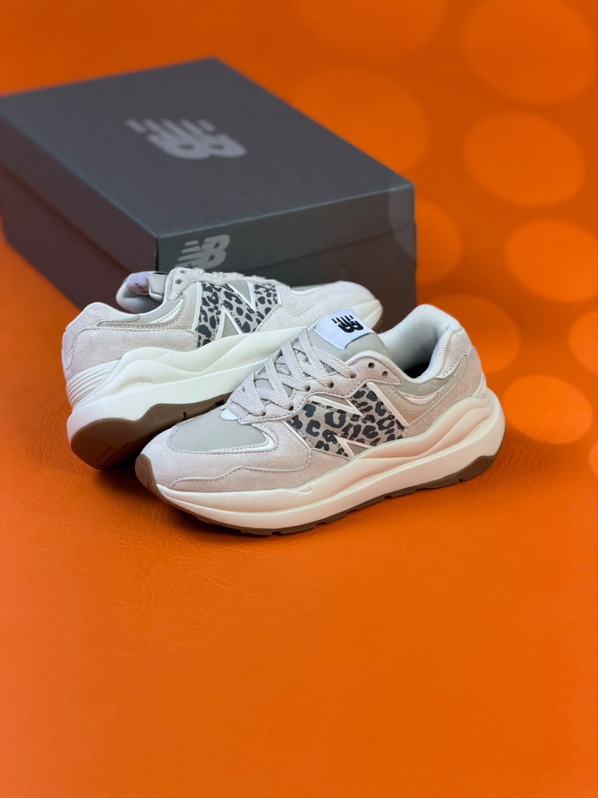 New Balance 57/40 Timberwolf Leopard par