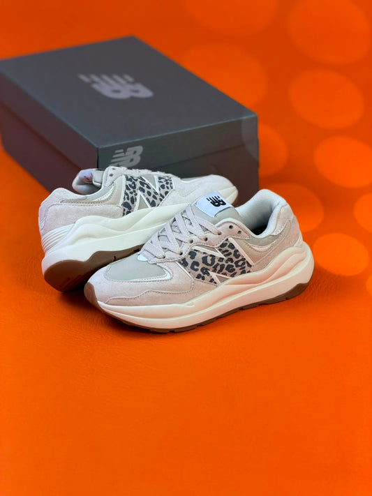 New Balance 57/40 Timberwolf Leopard par