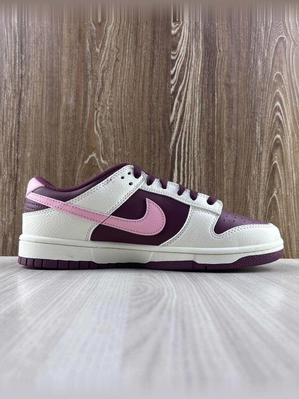 Nike Dunk Low "Burgundy Pink"