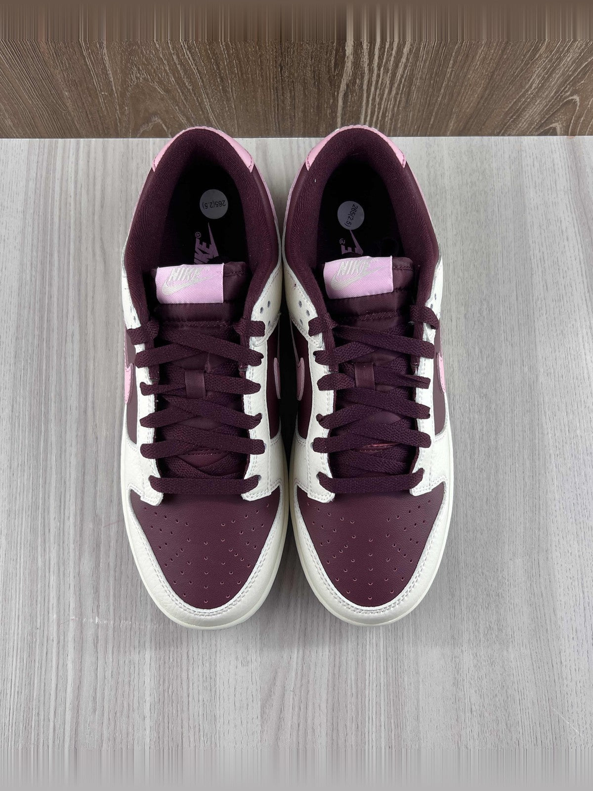 Nike Dunk Low "Burgundy Pink"
