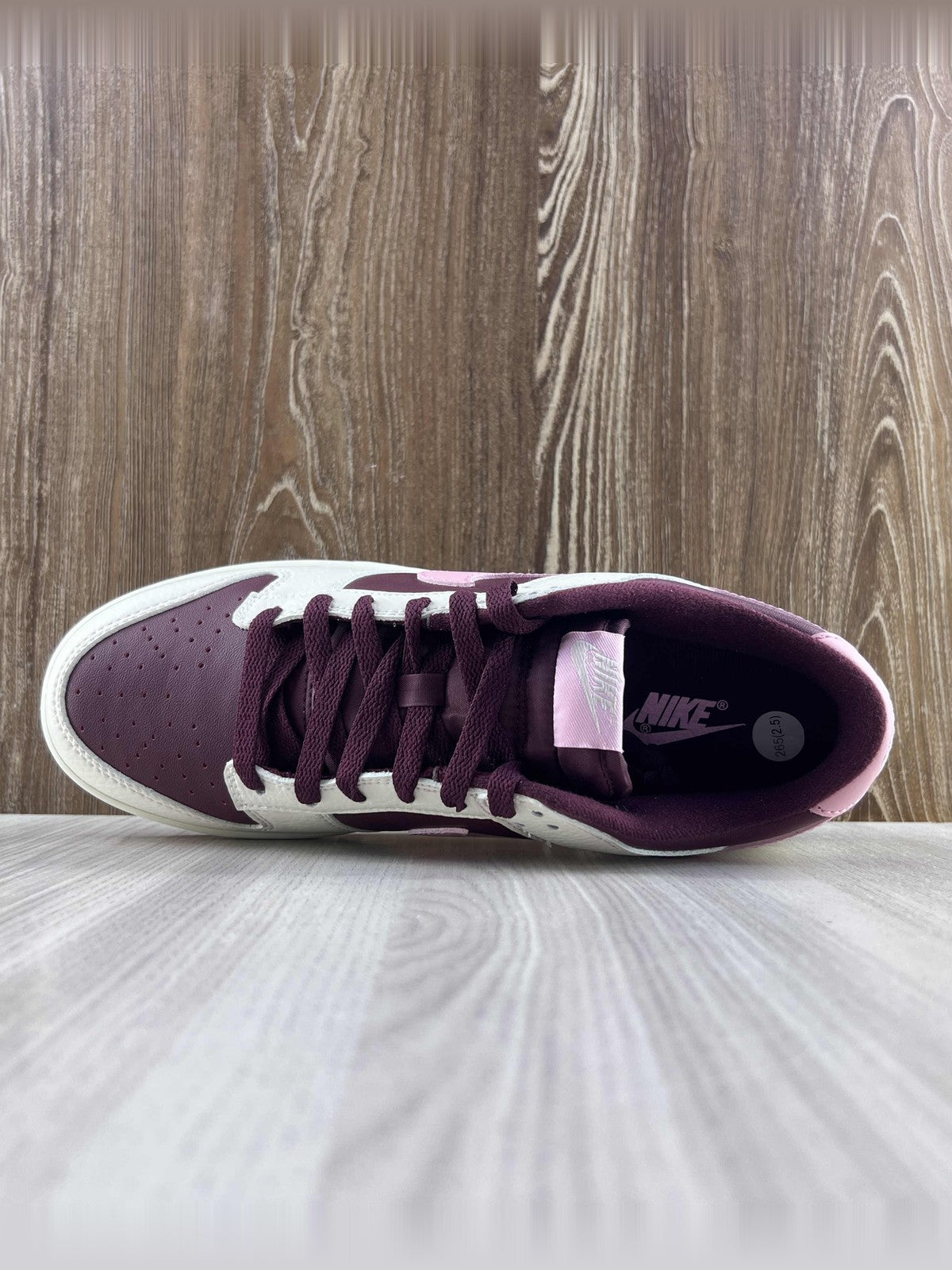 Nike Dunk Low "Burgundy Pink"