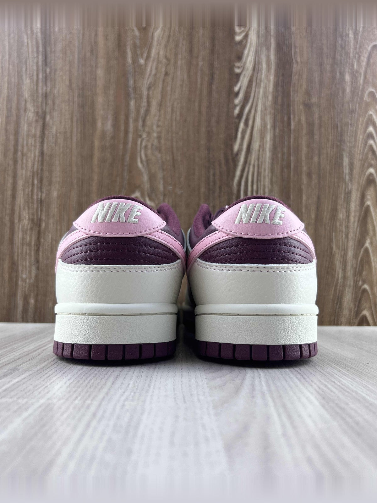 Nike Dunk Low "Burgundy Pink"