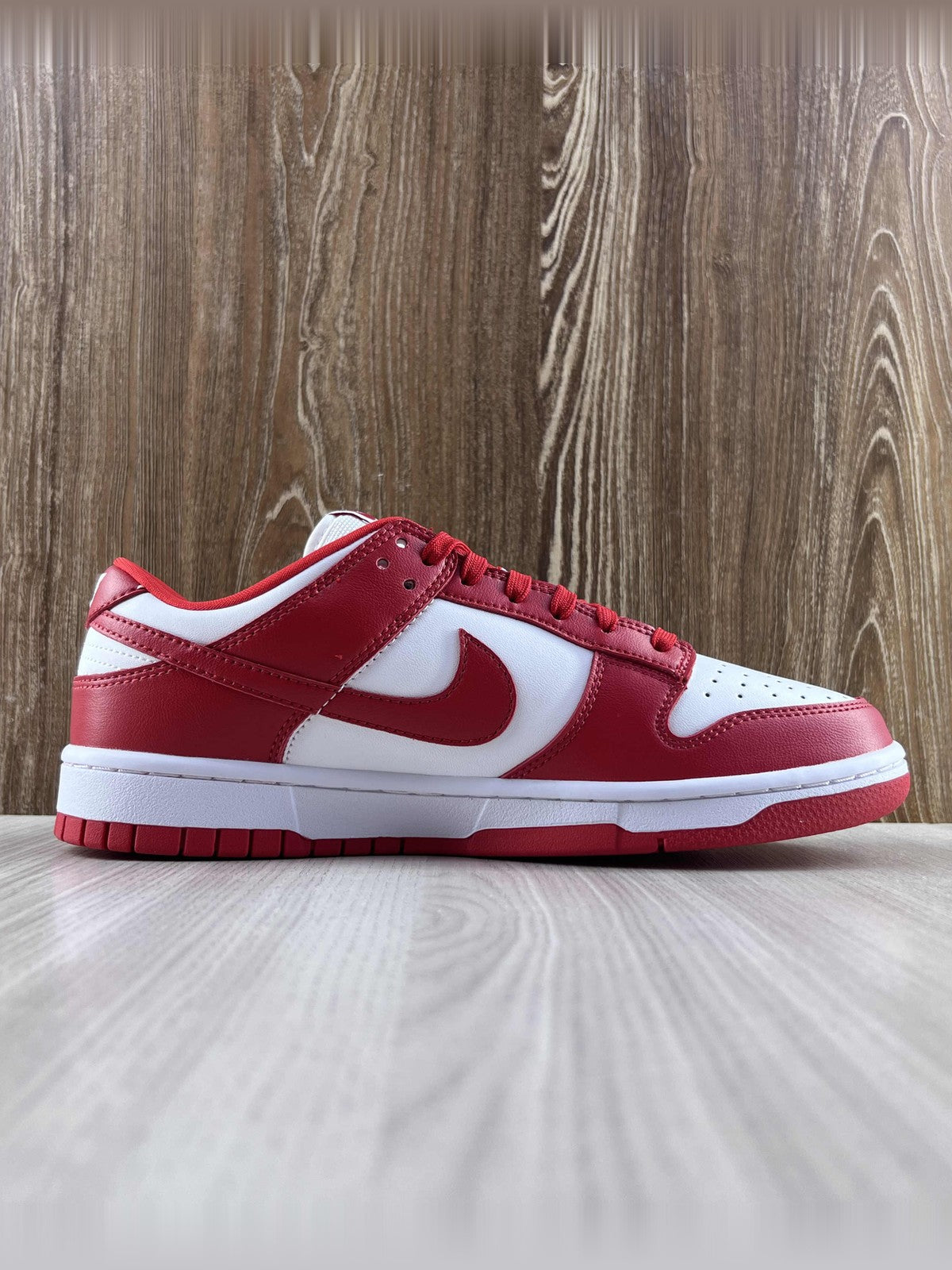 Nike Dunk Low "University Red"