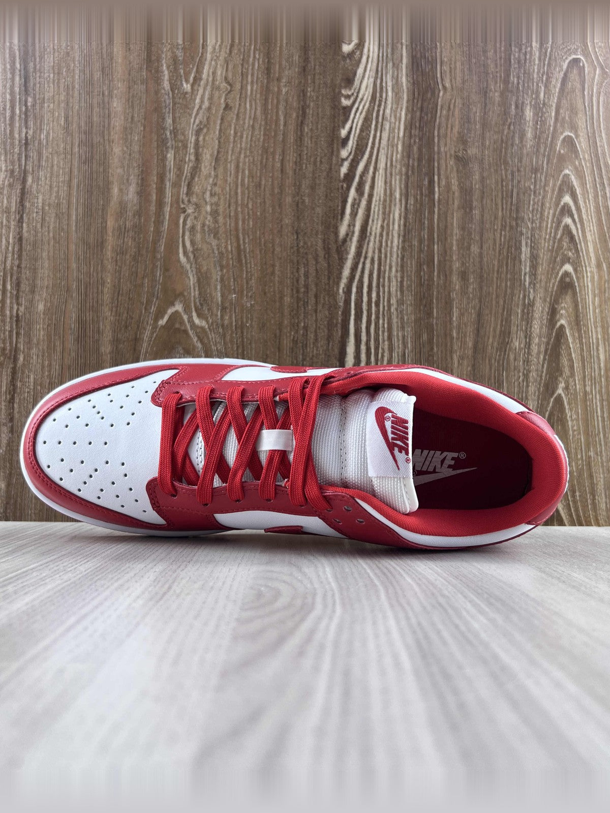 Nike Dunk Low "University Red"