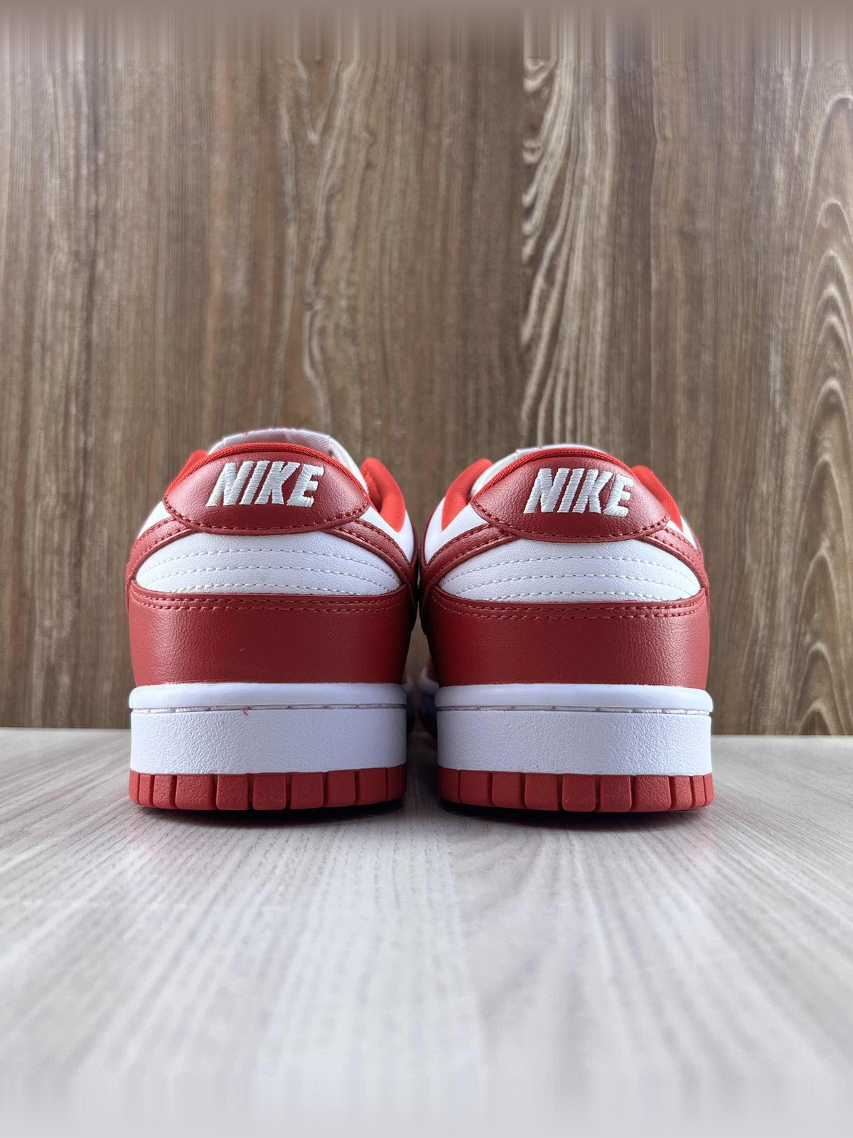 Nike Dunk Low "University Red"