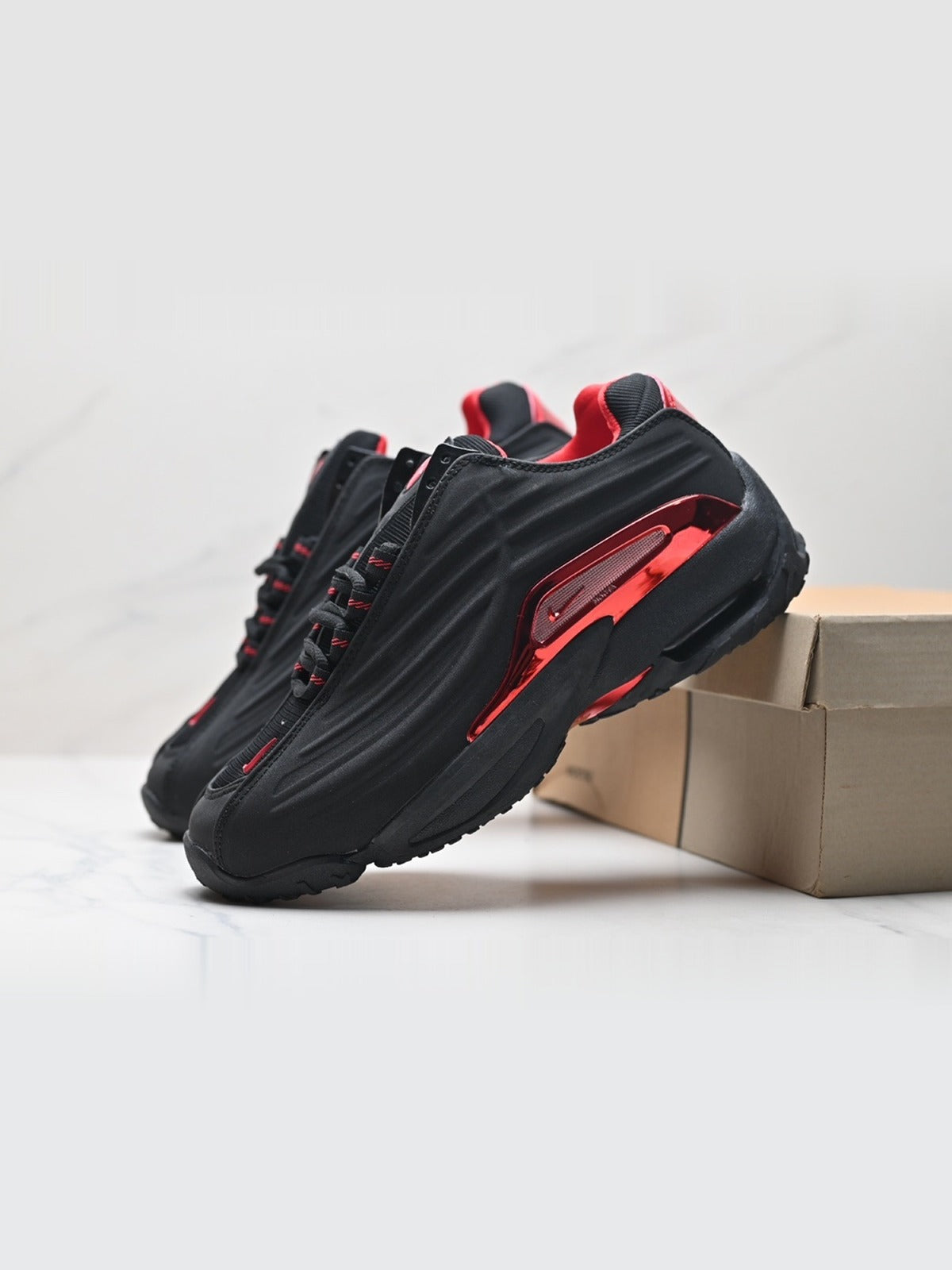 Nike Hot Step 2 Black Red