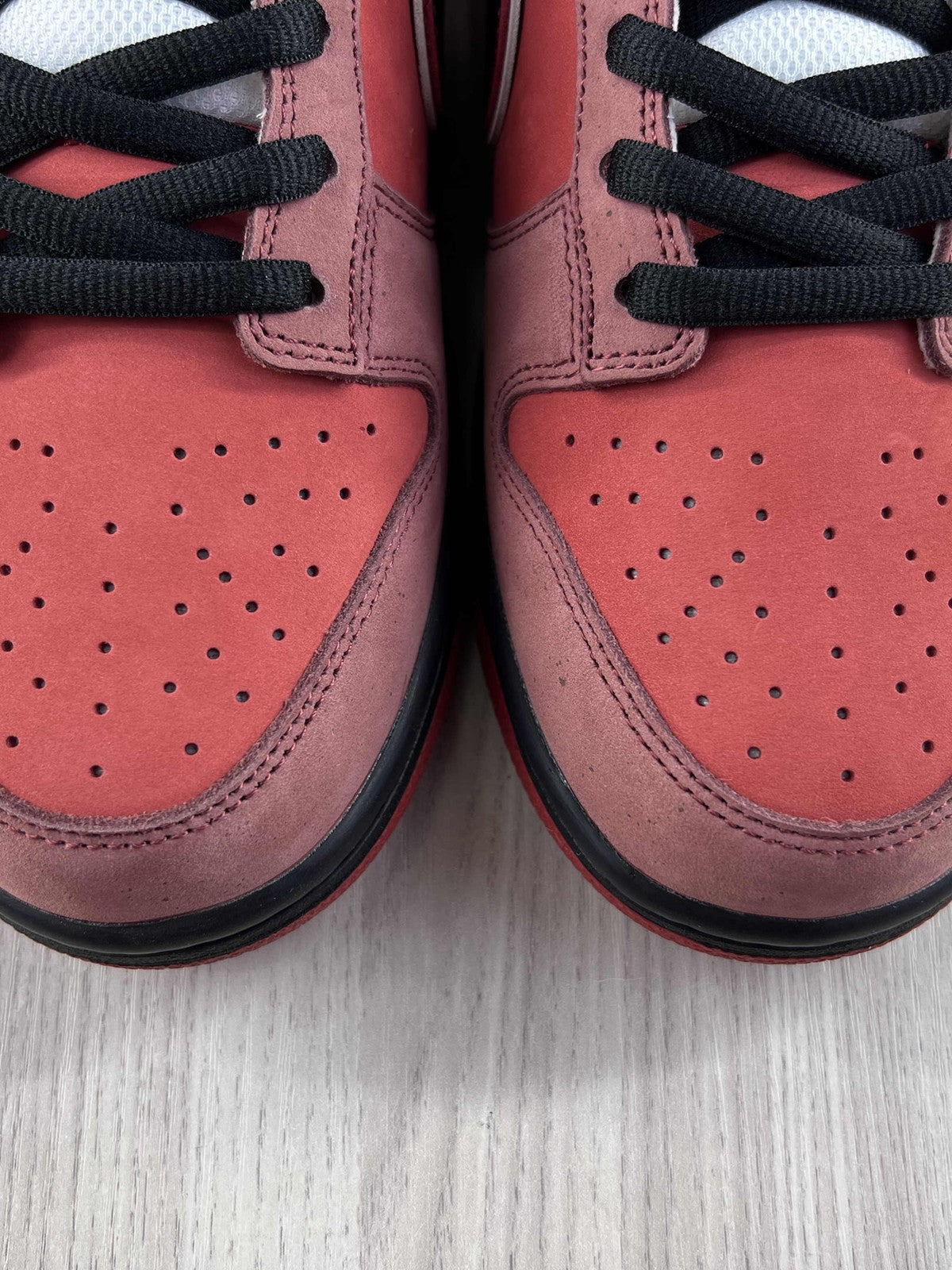 Concepts x Nike SB Dunk Low "Red Lobster"