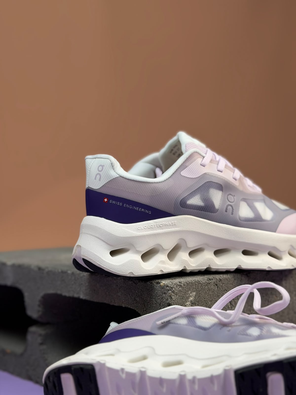 On Cloudtilt "Lavender"