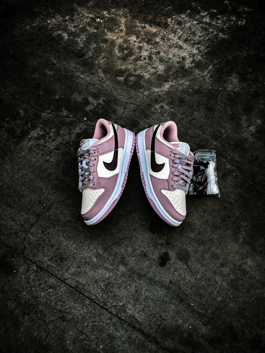 Nike Dunk Low Retro