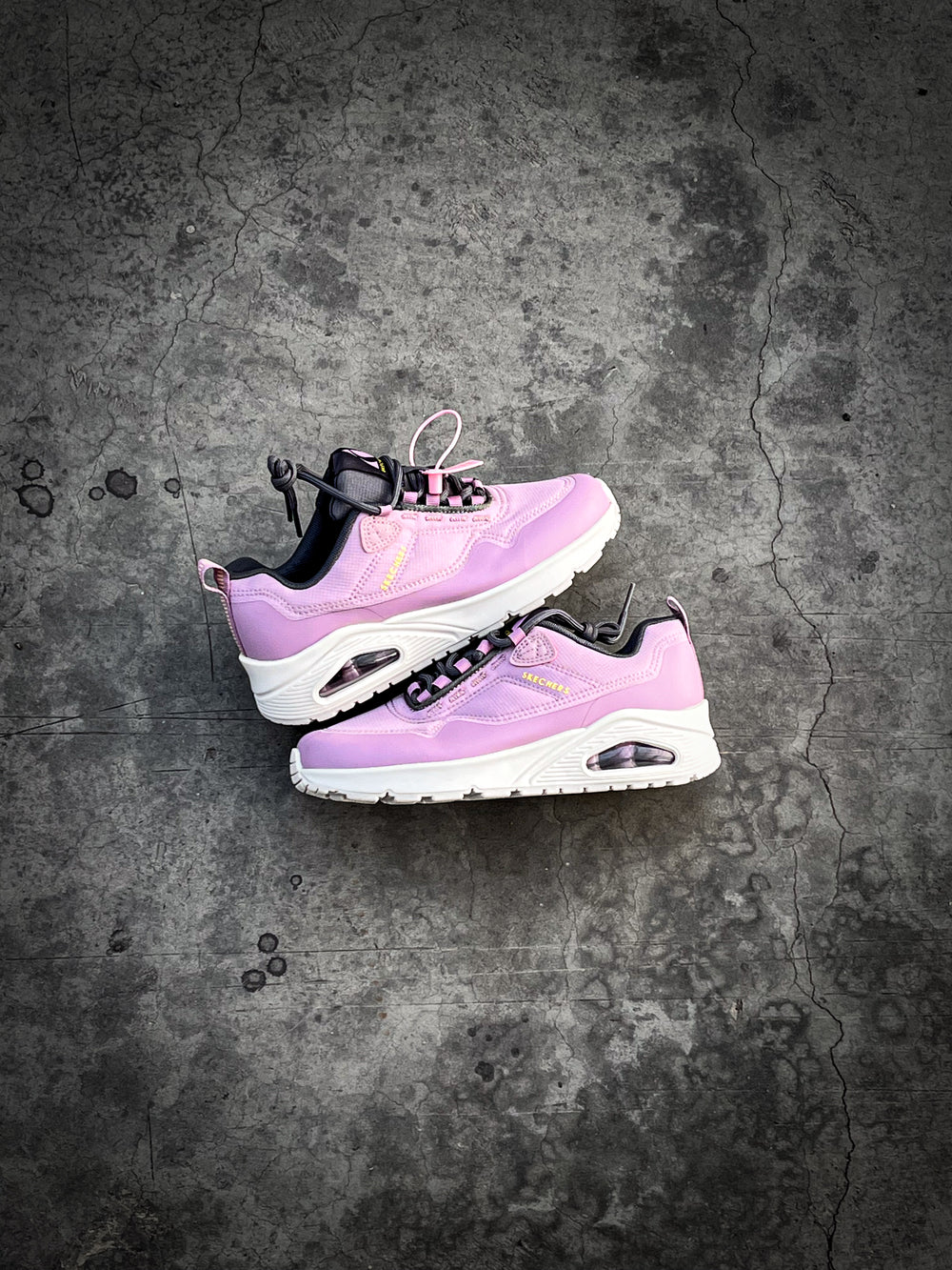 Skechers A2
