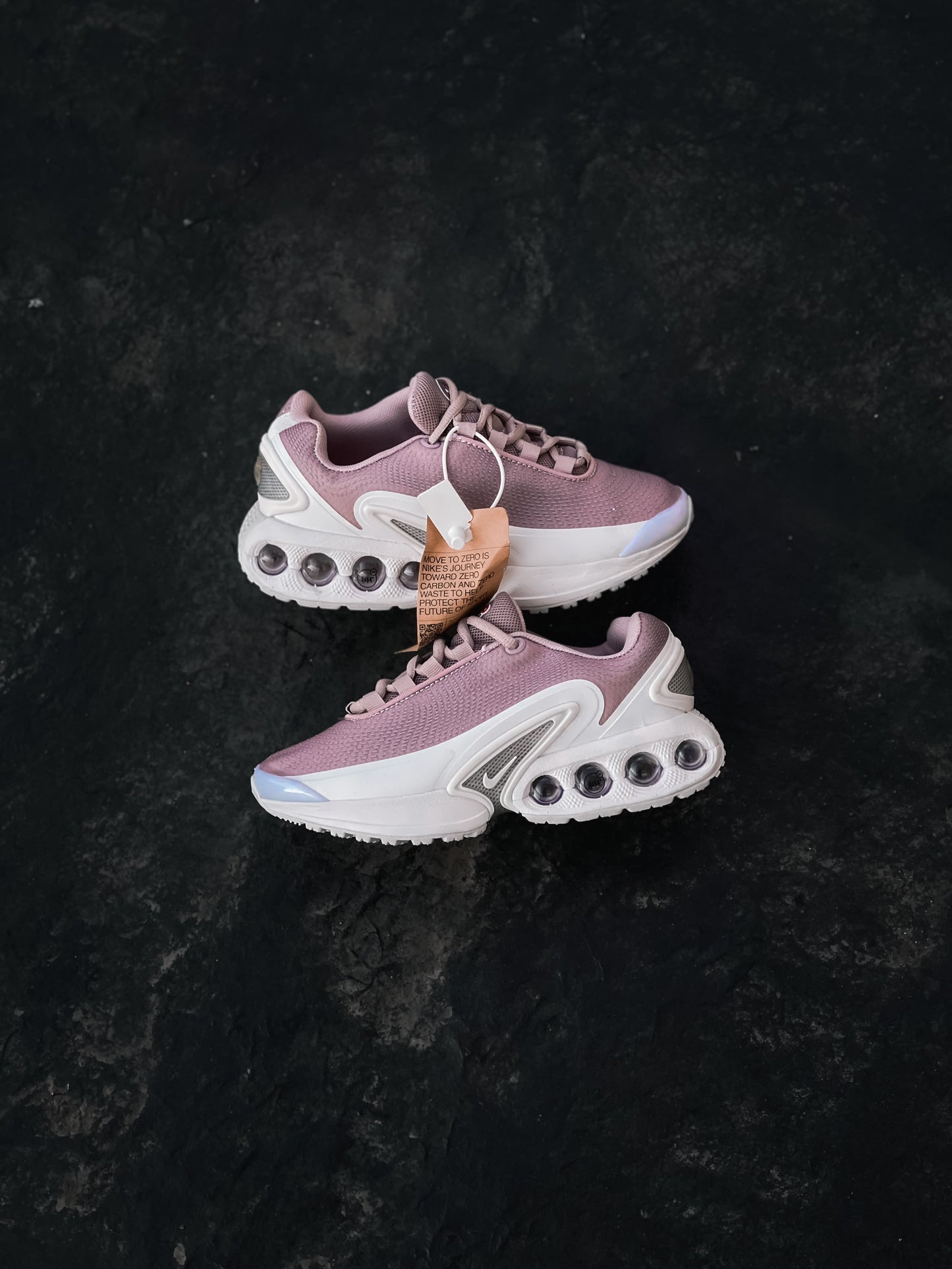 Nike Air Max DN Pink