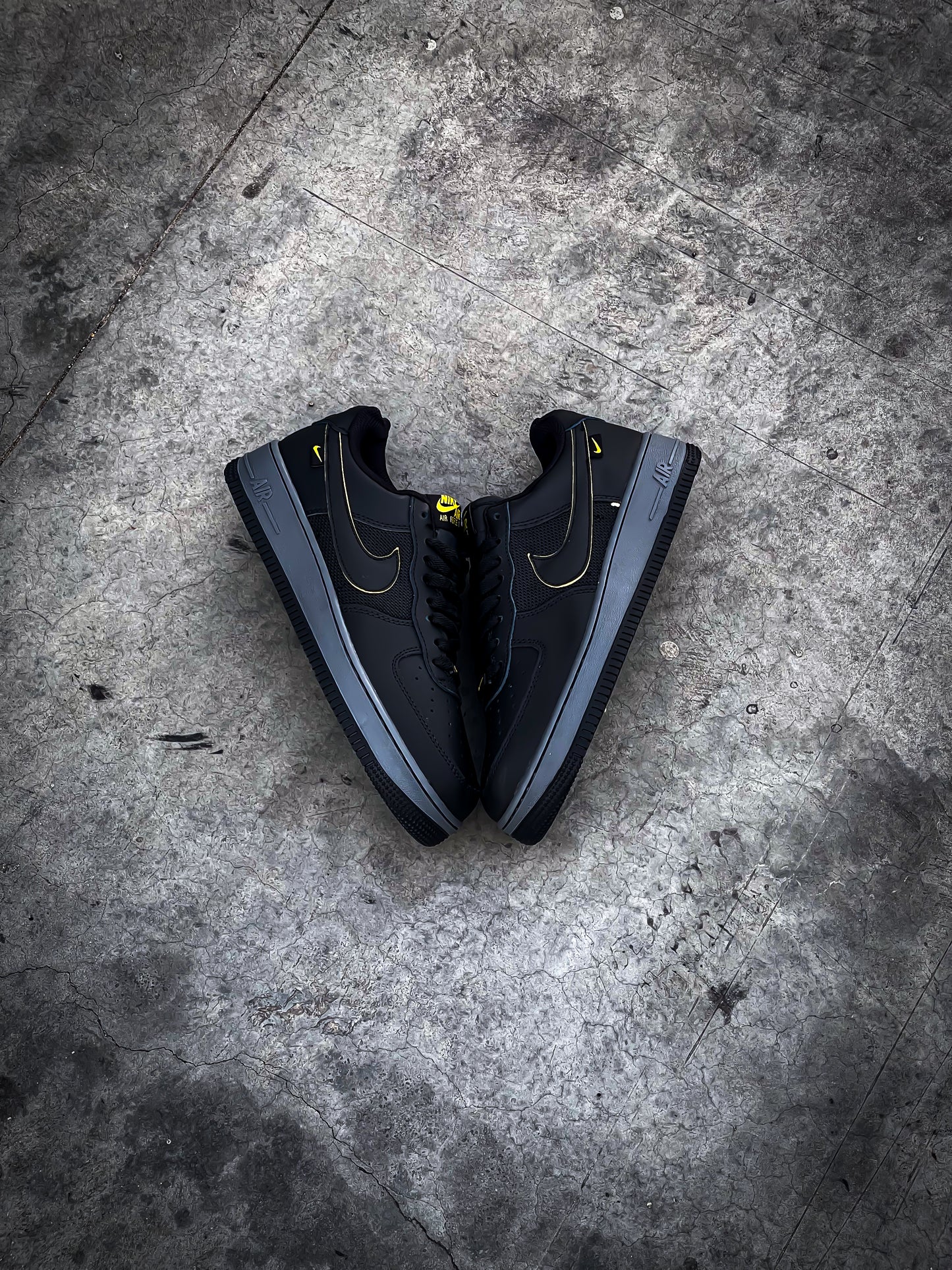 Nike Air Force One Low Black Smoke