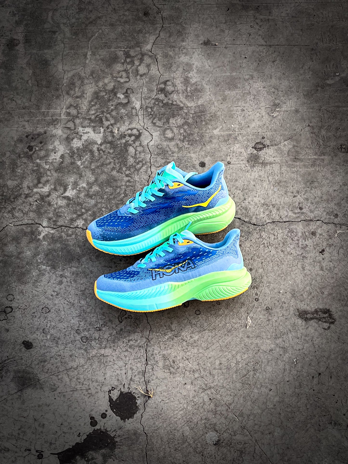 Hoka Mach 6